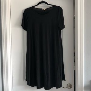 NWOT Black Pocket Tunic